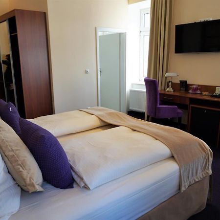 Hotel Brecherspitze Munchen Bagian luar foto
